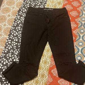 Universal Thread Jeans